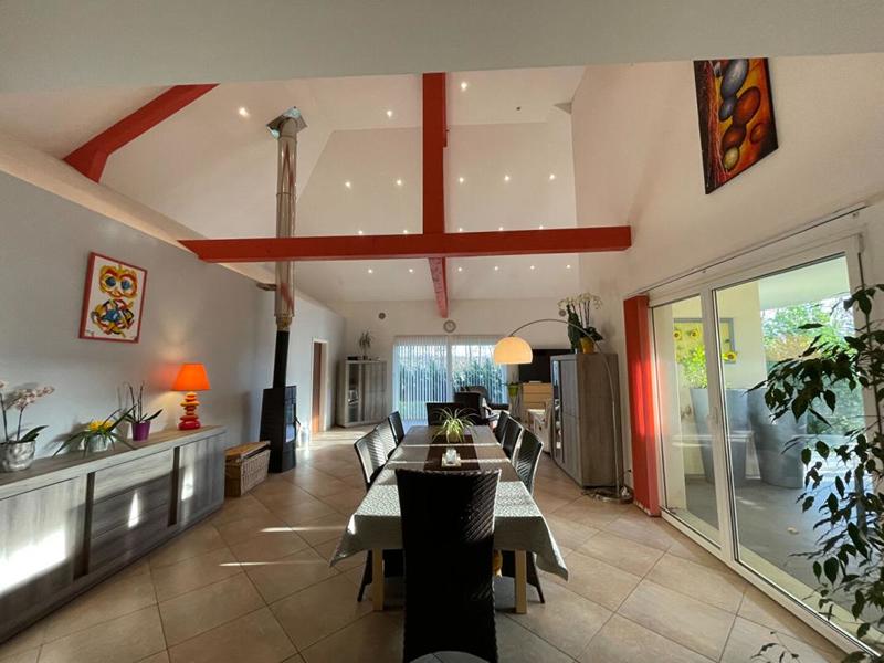 Maison d'architecte - 154 m² - 5 pièces