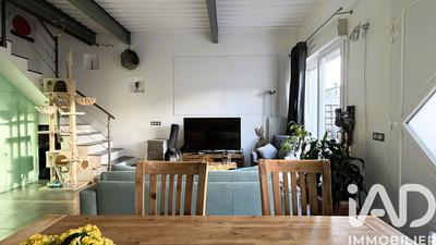 Maison - 74 m² - 5 pièces