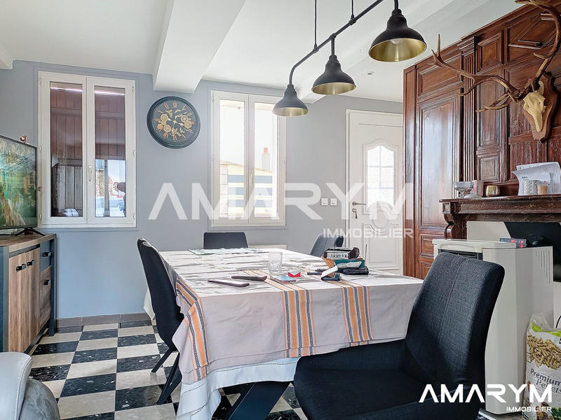 Maison ancienne - 180 m² - 8 pièces