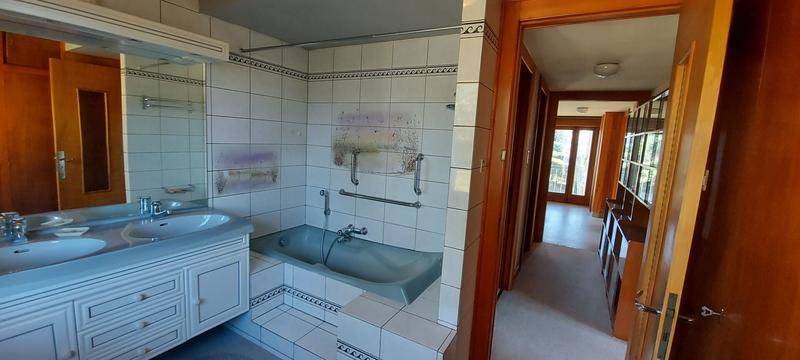 Maison - 137 m² - 5 pièces