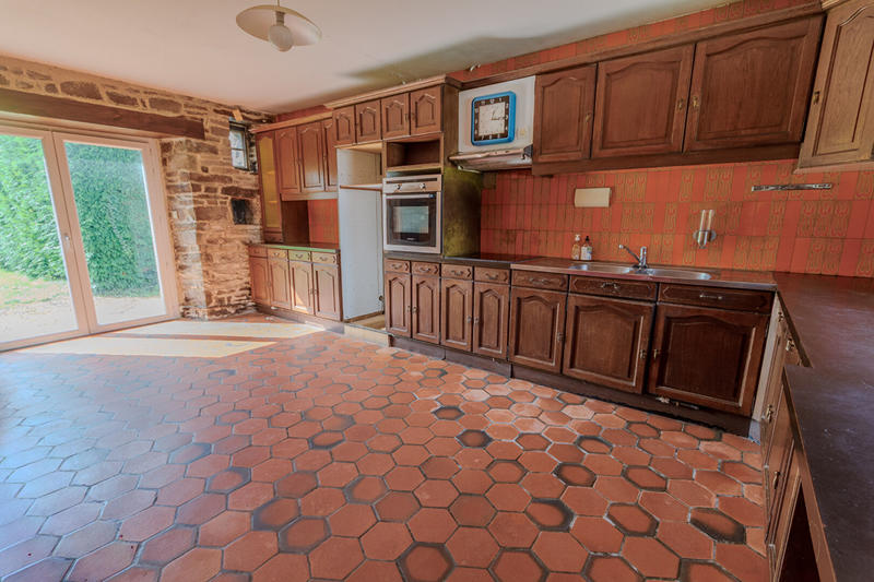 Maison - 305 m² - 10 pièces