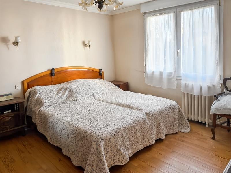 Maison - 121 m² - 6 pièces