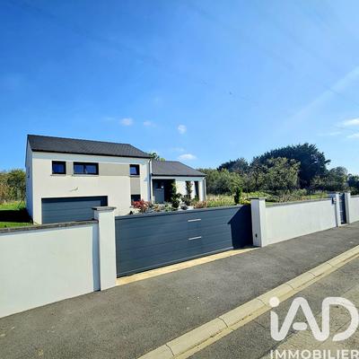 Maison - 135 m² - 6 pièces