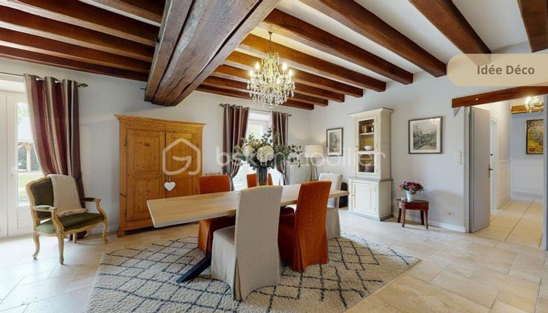 Maison ancienne - 246 m² - 8 pièces