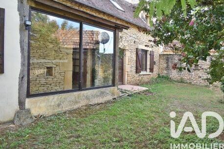 Maison - 300 m² - 15 pièces