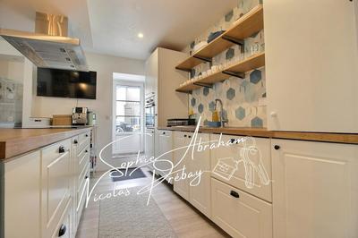 Maison - 73 m² - 6 pièces