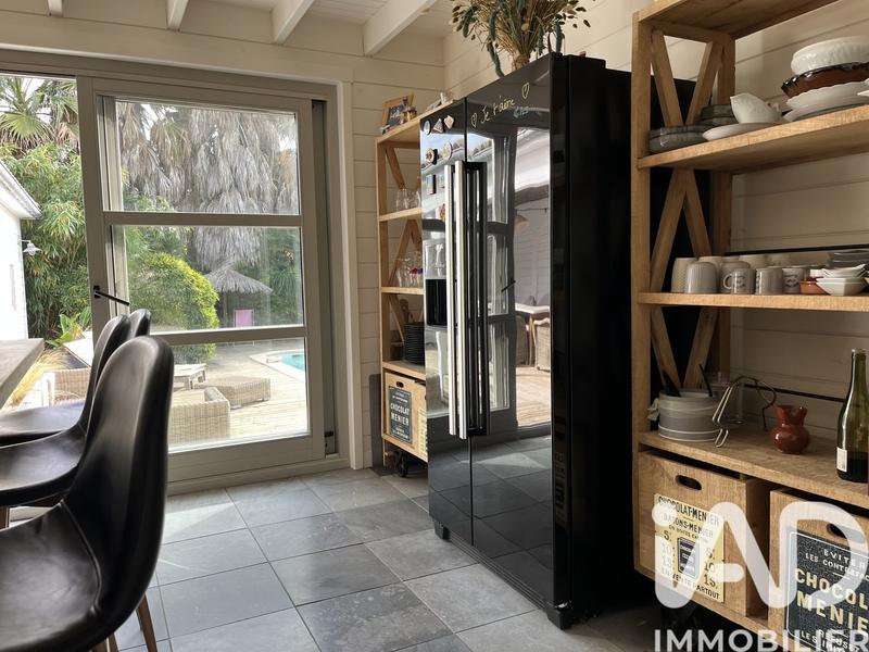 Maison - 168 m² - 6 pièces