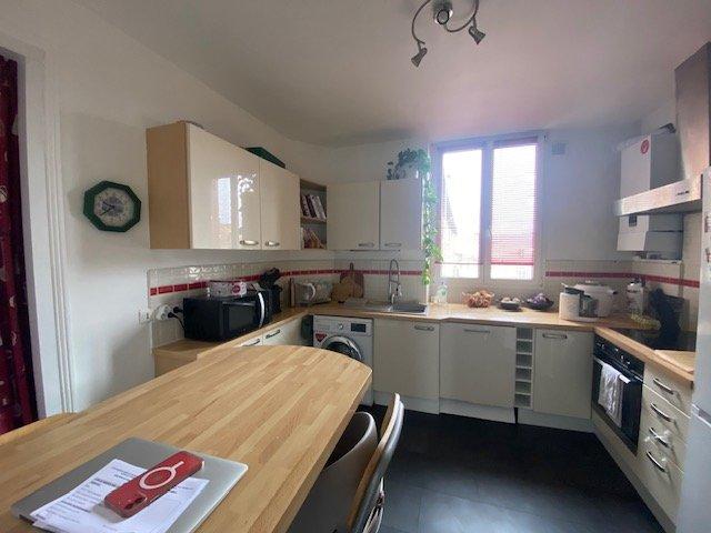 Appartement - 107 m² - 4 pièces