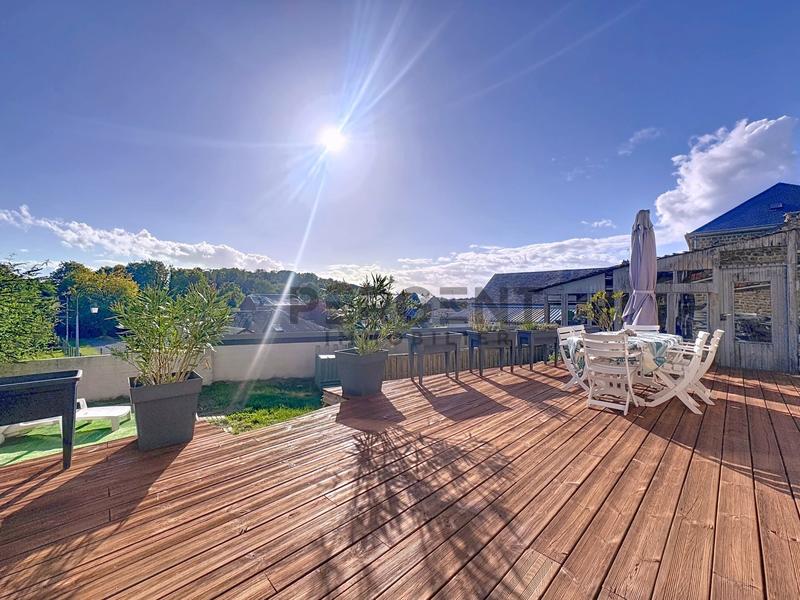 Maison - 160 m² - 6 pièces