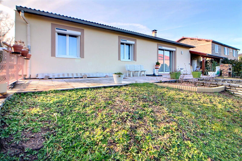 Maison - 110 m² - 5 pièces