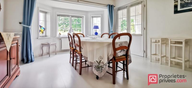 Maison - 166 m² - 6 pièces