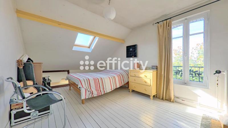 Pavillon - 195 m² - 10 pièces