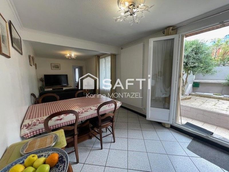 Maison - 100 m² - 5 pièces