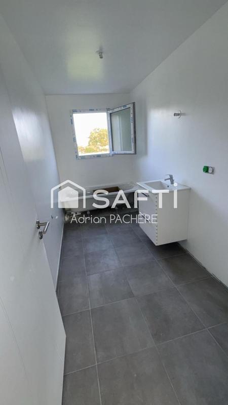 Maison - 100 m² - 4 pièces