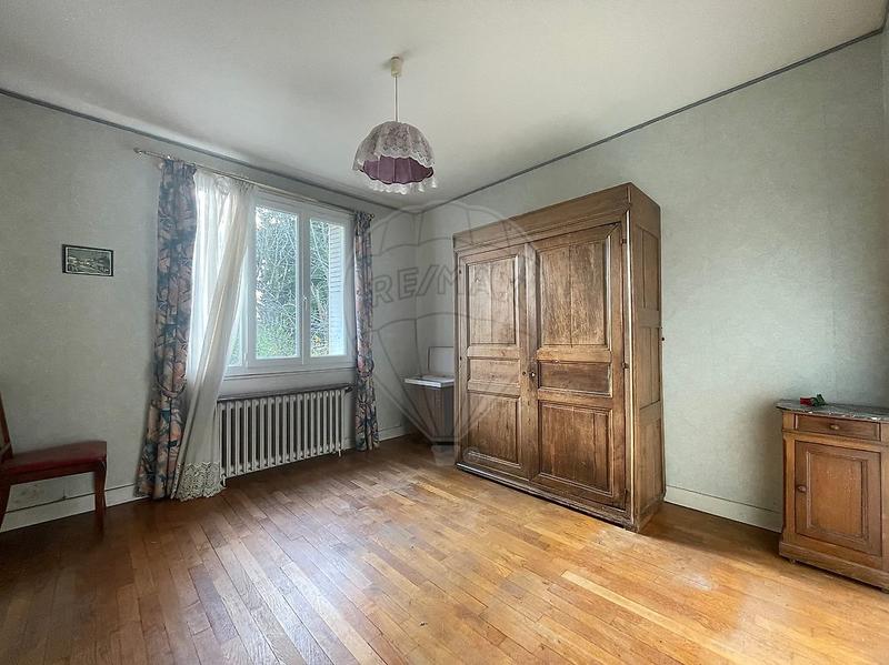 Maison - 89 m² - 5 pièces