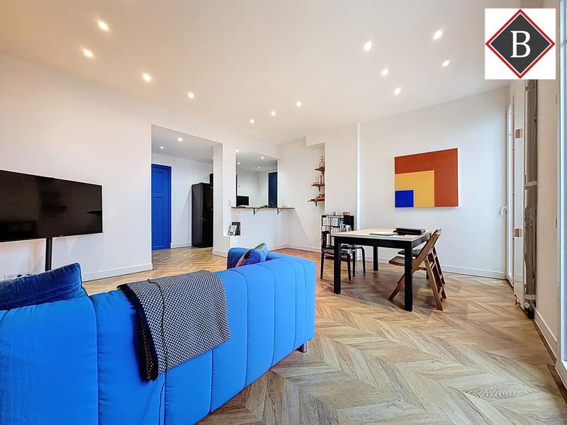 Appartement - 65 m² - 2 pièces