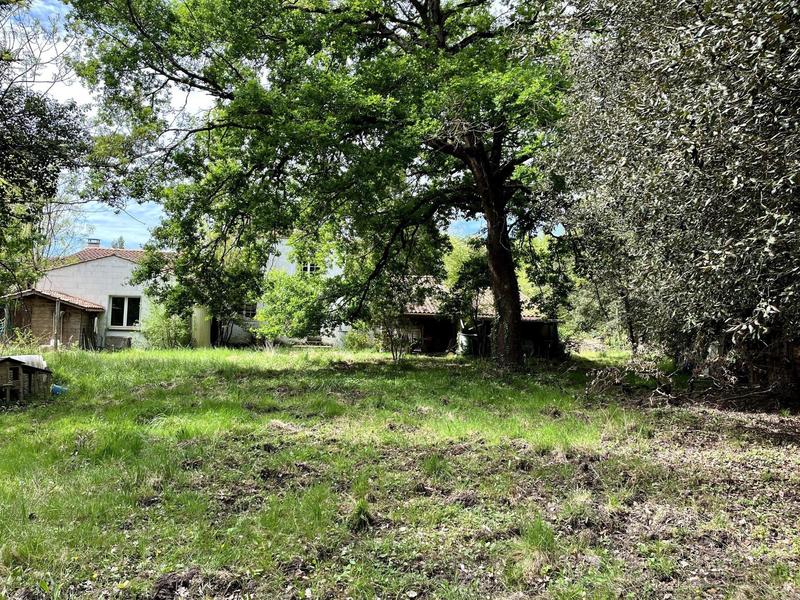 Maison - 200 m² - 9 pièces