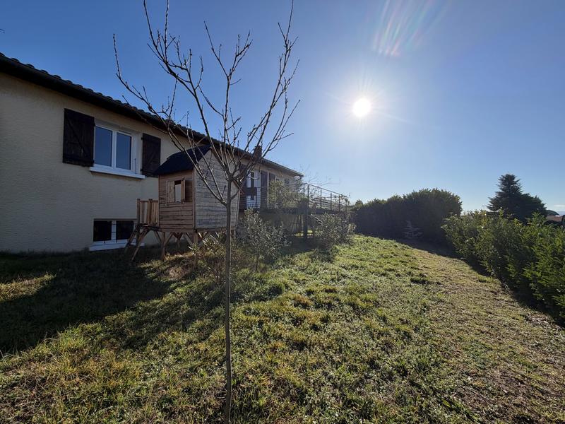 Maison - 111 m² - 4 pièces