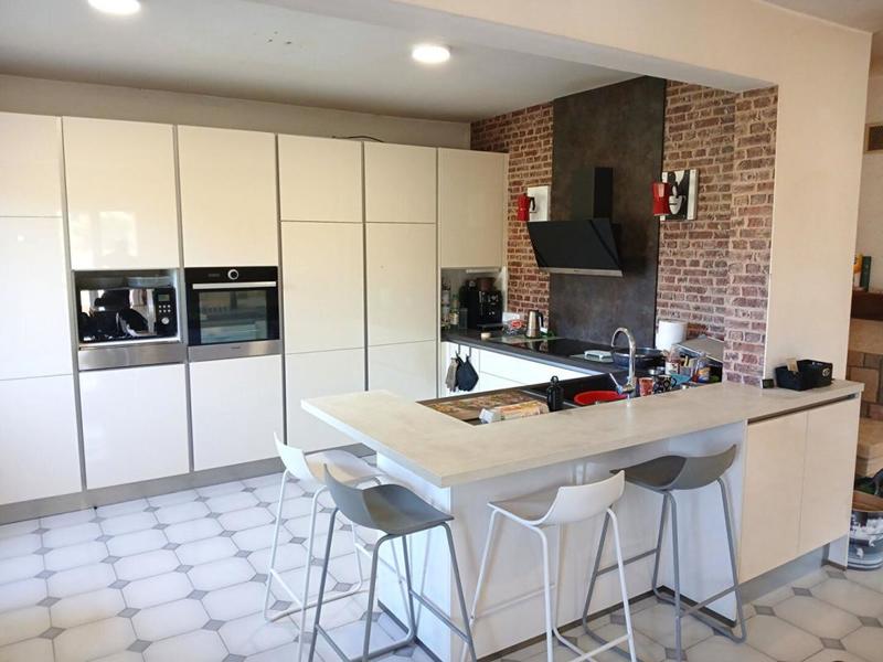 Maison - 161 m² - 5 pièces
