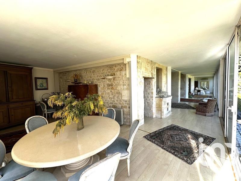 Maison - 294 m² - 8 pièces