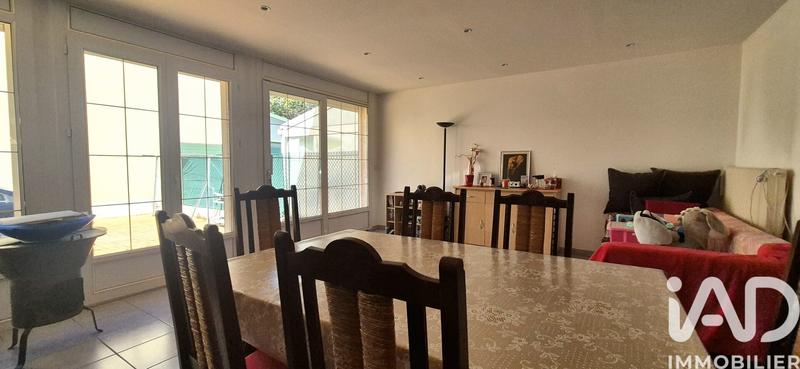 Maison - 95 m² - 5 pièces