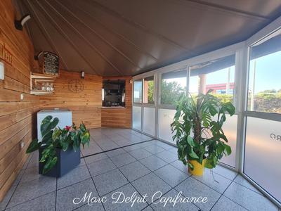 Local commercial - 178 m² - 4 pièces