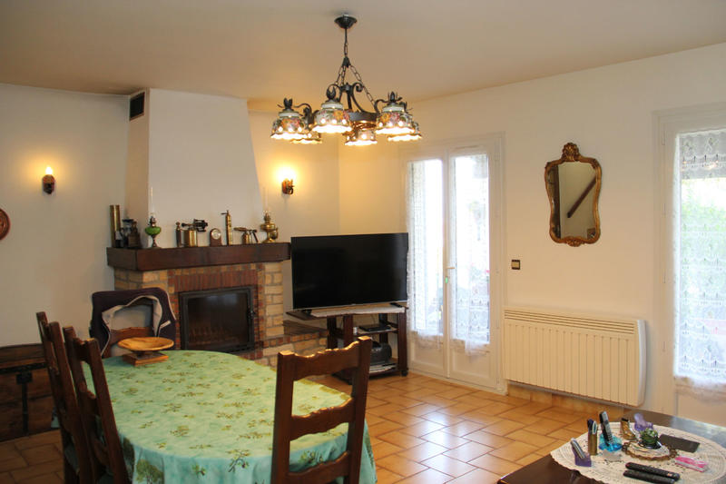 Maison - 102 m² - 5 pièces