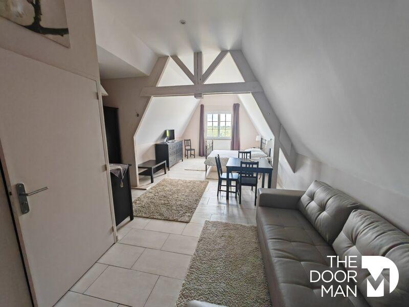 Propriété - 700 m² - 23 pièces