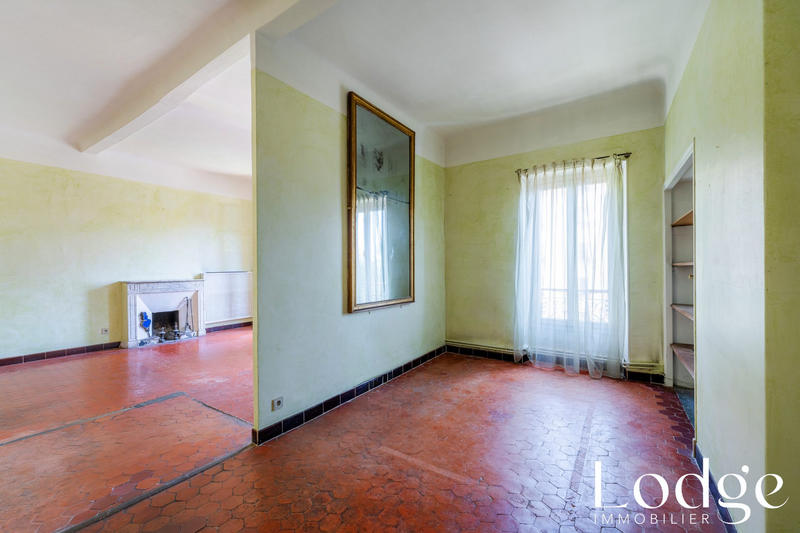 Appartement - 79 m² - 4 pièces