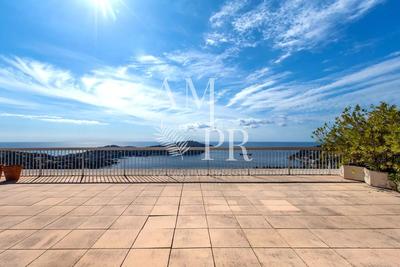 Villa sur toit - 165 m² - 4 pièces