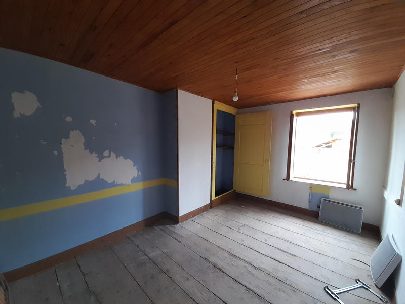 Maison de village - 90 m² - 4 pièces