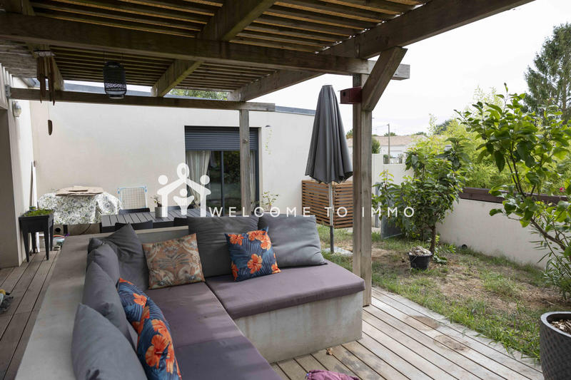 Maison - 110 m² - 4 pièces