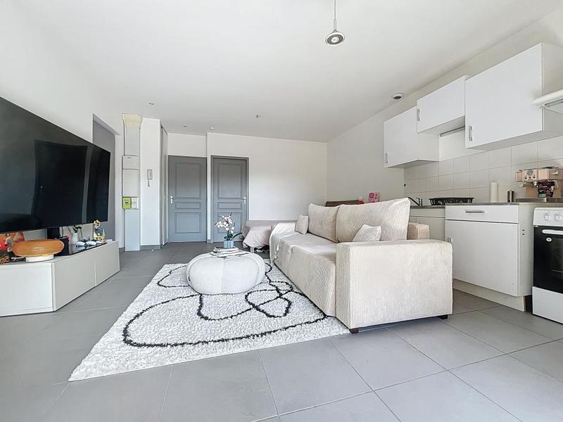 Studio - 37 m² - 1 pièce