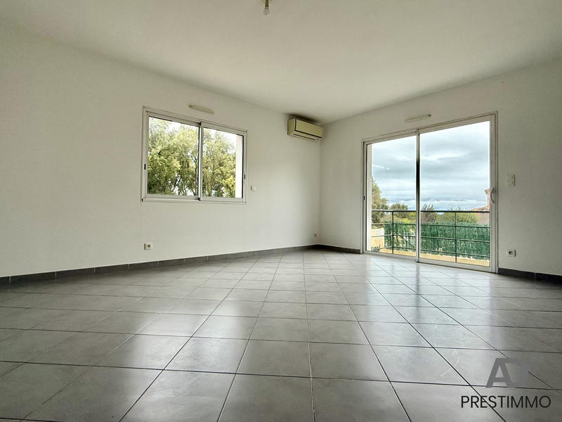 Maison traditionnelle - 70 m² - 3 pièces