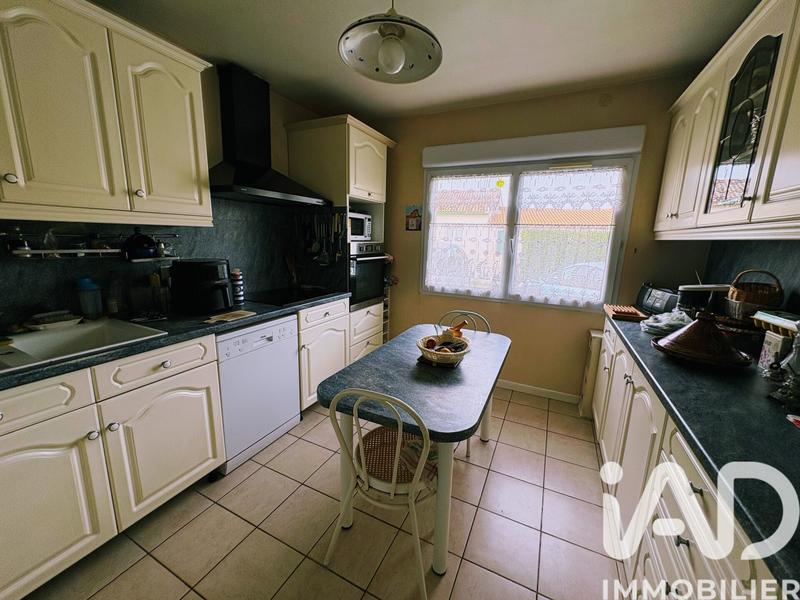 Maison - 110 m² - 6 pièces