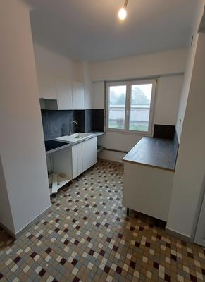Appartement - 92 m² - 5 pièces