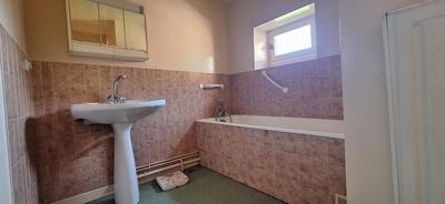 Maison - 94 m² - 4 pièces