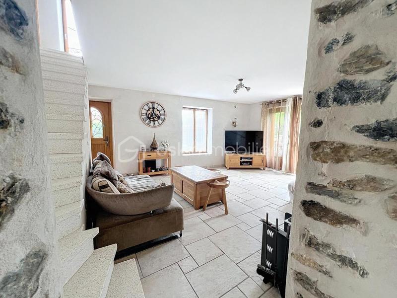 Maison en pierre - 160 m² - 6 pièces