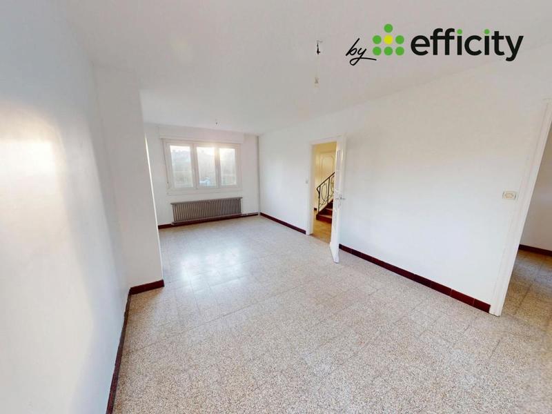 Maison - 76 m² - 5 pièces