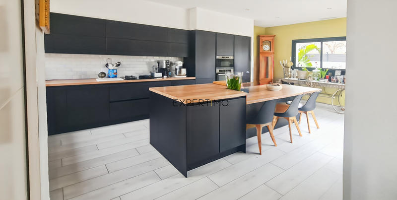 Villa - 158 m² - 4 pièces