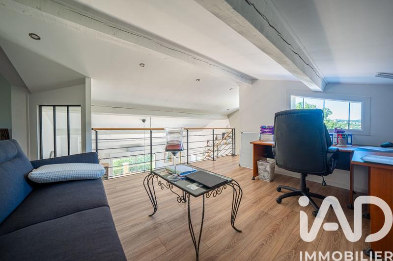 Maison - 136 m² - 5 pièces