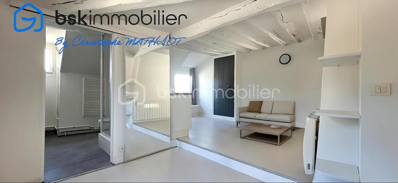 Studio - 24 m² - 1 pièce