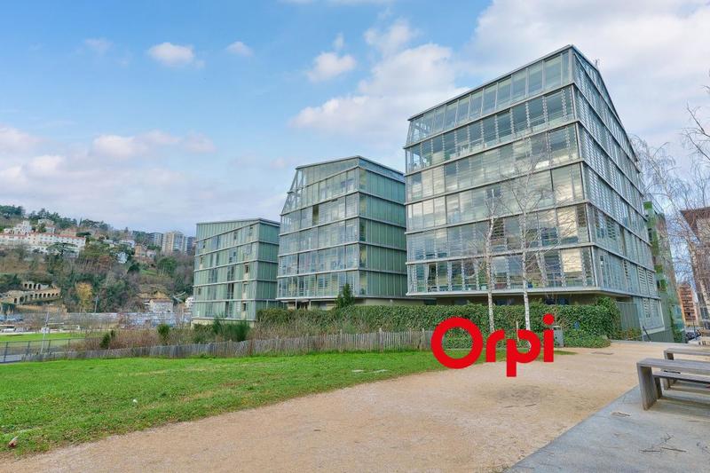 Appartement - 95 m² - 4 pièces