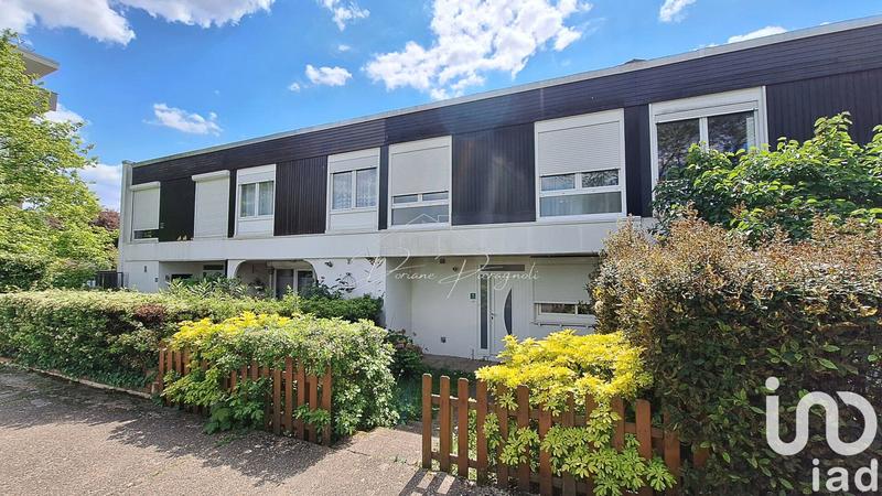 Maison - 91 m² - 5 pièces