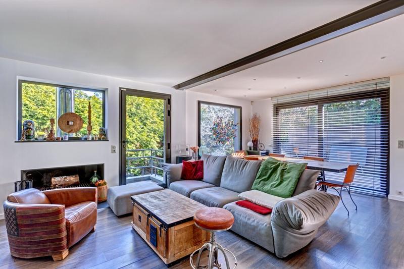 Villa - 257 m² - 6 pièces