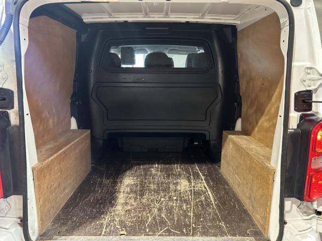 Peugeot Expert Cabine Approfondie Standard m Bluehdi 180 Eat6 Fixe Premium - Pack Look Camera Jantes Alu Habillage Bois Jumpy