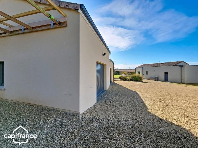 Maison - 121 m² - 6 pièces