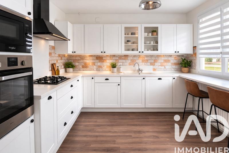 Maison - 141 m² - 7 pièces