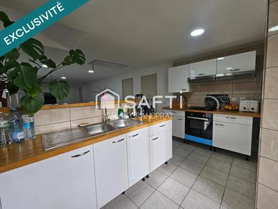 Appartement - 105 m² - 5 pièces
