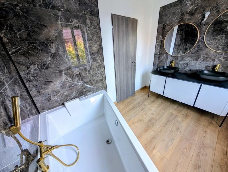 Maison - 112 m² - 5 pièces